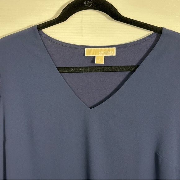 Michael Kors size L navy blue v-neck pullover tunic top, layered chiffon, flowy - Picture 8 of 12